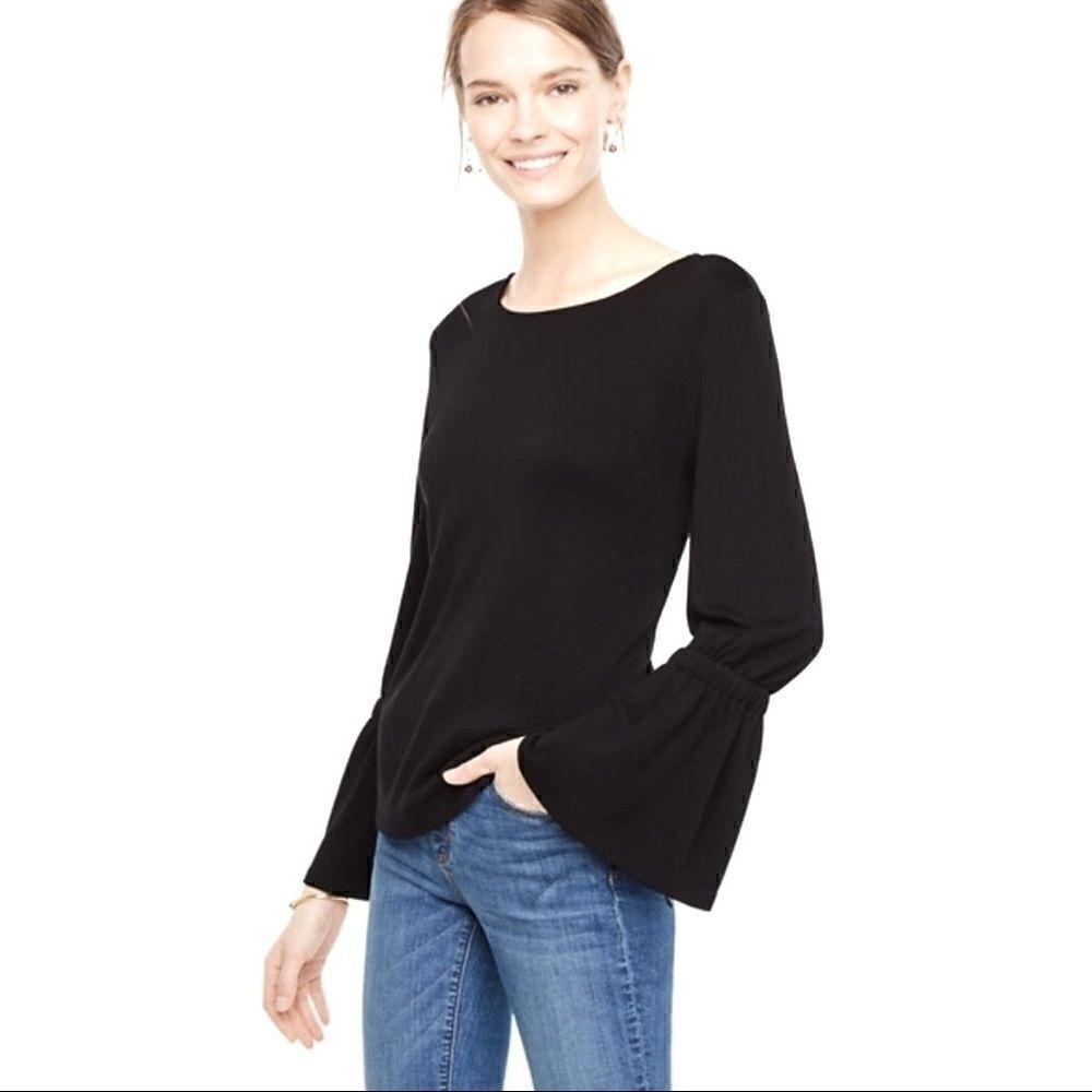 nwot Ann Taylor black knit bell sleeve top medium